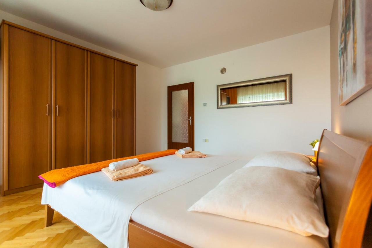 Apartment Meri Krk Town Exteriér fotografie